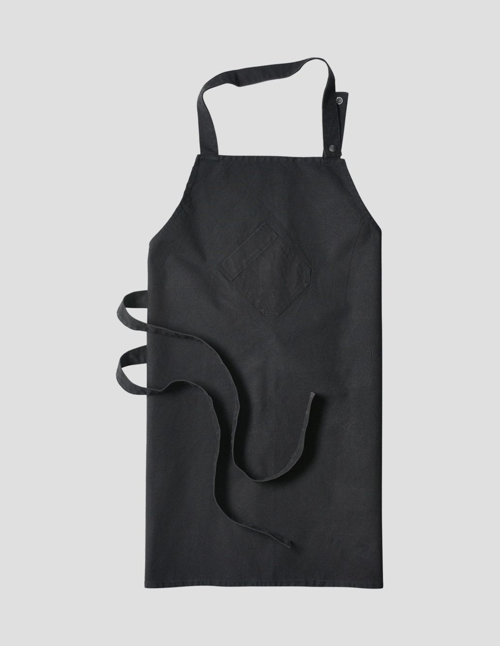 MARGARET HOWELL - Black 12oz dyed cotton apron | MHL. by Margaret Howell