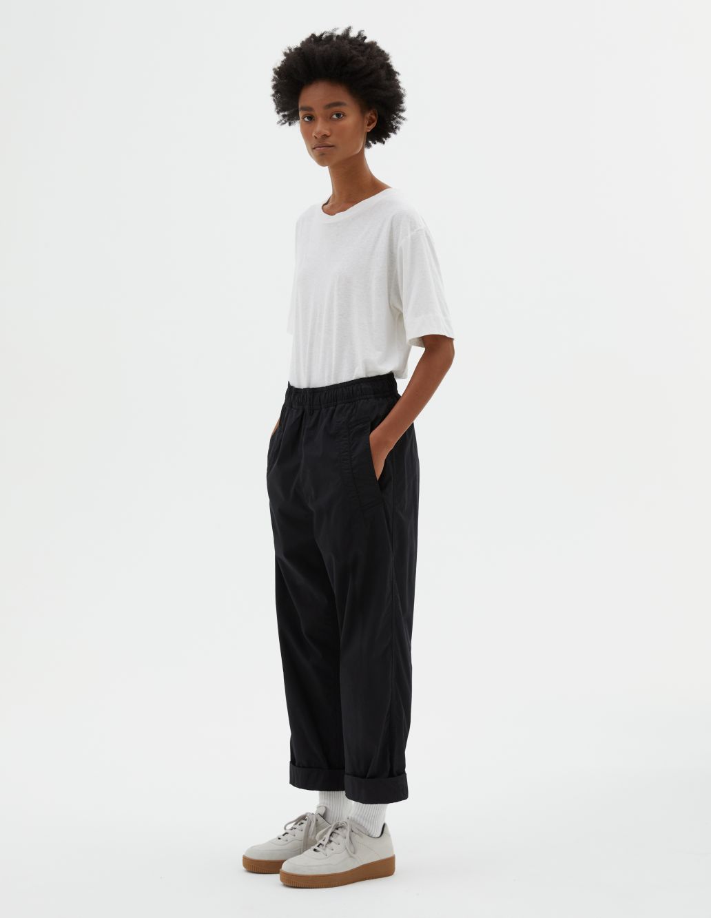MARGARET HOWELL - Black cotton twill wide leg jogger | MHL. by 