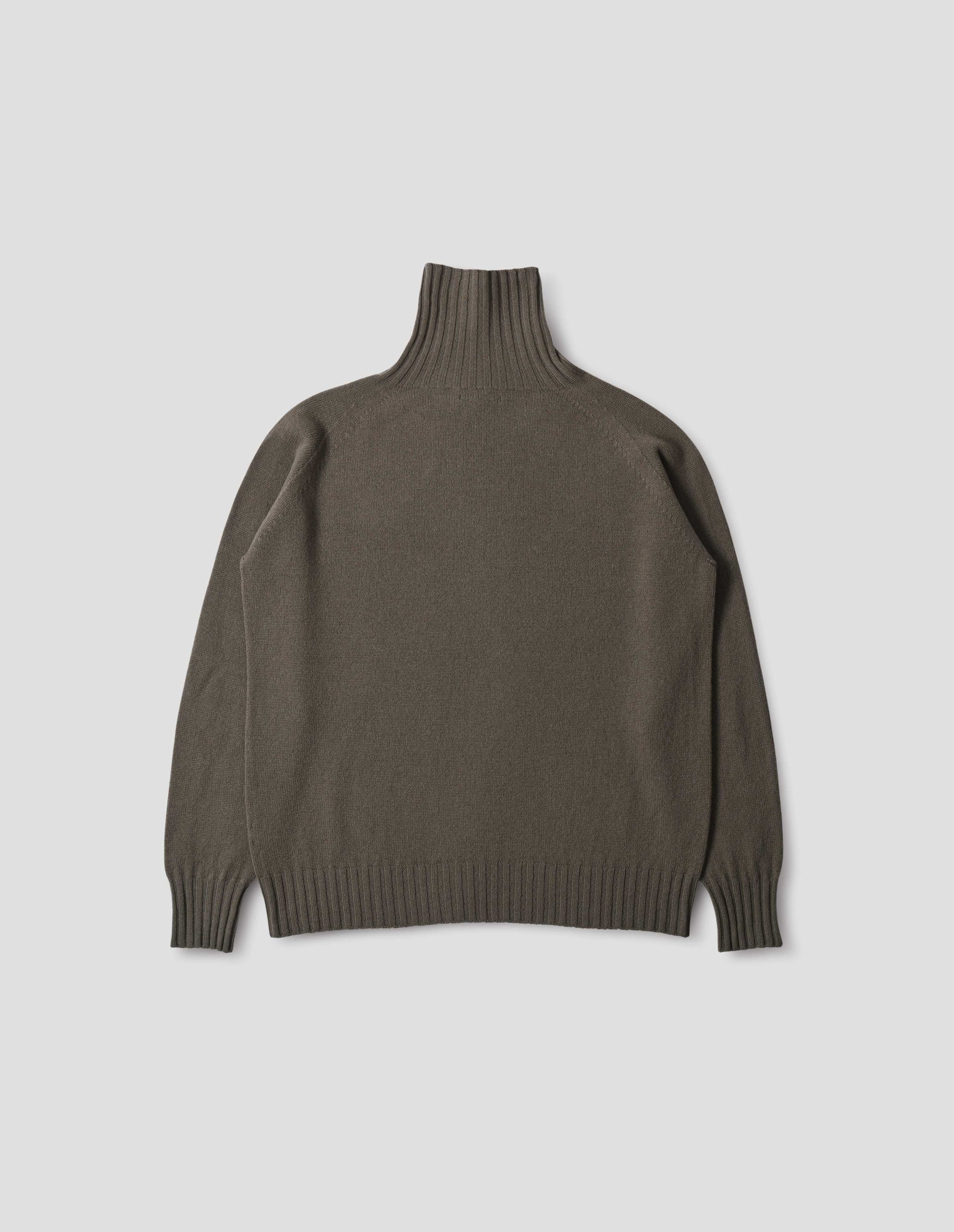 WIDE ROLL NECK