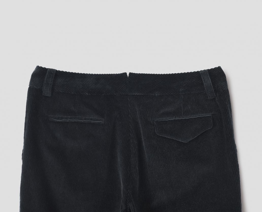 TAPERED FLAT FRONT TROUSER